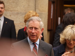 Sensacyjne doniesienia z Pałacu Buckingham. Ta decyzja króla Karola III może wywołać prawdziwe trzęsienie ziemi 