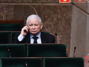 Podwyżki dla trzech milionów Polaków? „PiS szykuje bombę na wybory”