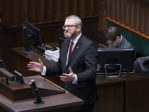 Awantura w Sejmie. „W domu niech pan sobie wali. Proszę zejść”