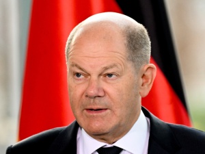 Dymisja minister obrony Lambrecht? Kanclerz Scholz milczy