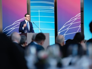 „Wzywam niemiecki rząd do zdecydowanego działania”. Mocne przemówienie Morawieckiego w Berlinie