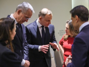 Niemiecki dziennik: „Dom Polski w Davos błyszczy, to centrum rozmów i debat. Polski prezydent rozchwytywany”