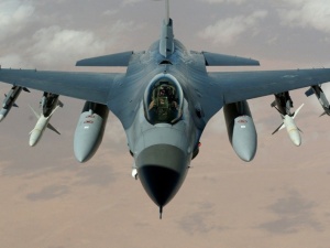 Holandia rozważa dostarczenie Ukrainie myśliwców F-16
