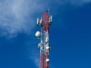 UOKiK: 22 mln zł kary dla giganta telekomunikacyjnego. „Bezprawne podwyżki opłat”