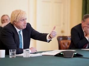 Johnson ujawnia kulisy rozmów z Putinem. Zagroził mu atakiem rakietowym