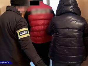 Potężna akcja policji. Zatrzymano 18 osób 