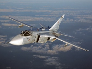 Rosyjskie bombowce SU-24M ze wsparciem myśliwców tuż przy polskiej granicy