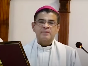 Nikaragua: Biskup odmawiający wygnania z kraju skazany na kilkadziesiąt lat więzienia
