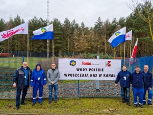 Protest związkowców przeciwko działaniom Państwowych Regionalnych Wód Polskich w Poznaniu