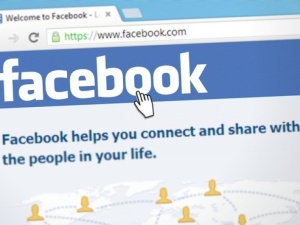 Facebook i Instagram będą płatne? Nowa propozycja Zuckerberga 