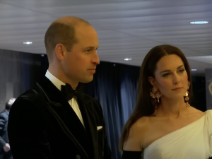 Burza w Pałacu Buckingham. Książę William i Kate Middleton złamali protokół. Wszystko się nagrało [WIDEO]