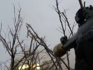 Tak wygląda walka w okopach. Ukraiński żołnierz opublikował wstrząsające nagranie [WIDEO]