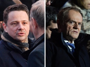 „Spotkanie” Bidena z Tuskiem i Trzaskowskim. „Wiodące media”: „Niecała minuta, żeby podać rękę”