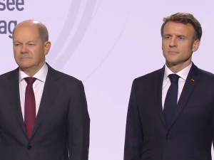 Niemiecki dziennik: Francuskie i niemieckie roszczenia do przywództwa nie są już tak oczywiste