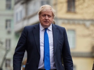 Boris Jonhson apeluje do brytyjskiego rządu. „Bądźmy pierwszym krajem”
