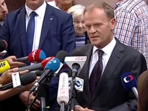 Zbigniew Kuźmiuk: Tusk o zbrodni wobec drzew w Białowieży ale na słowa o zhańbieniu zwłok,ucieka!