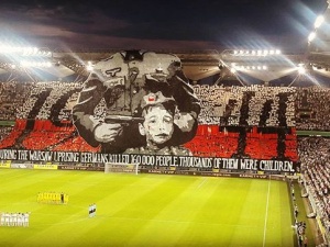 UEFA wszczęła postępowanie dyscyplinarne przeciwko Legii w związku z jej oprawą na meczu z Astaną