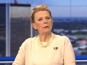 Ewa Kochanowska o Tusku: "Podwórkowy cwaniaczek. Kłamie, kręci, mataczy. Zachowuje się niegodnie"