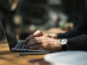 Internetowy hejter przeprasza obrończynię życia