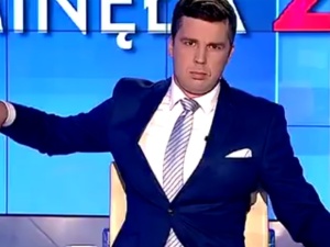 [video] #NiePijeTigera Michał Rachoń wylewa napój w odpowiedzi na skandaliczną reklamę