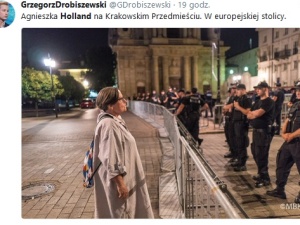 Holland o miesięcznicach: "Ja nazywam to miesiączką. Z tego rodzi się potworne jajo węża"