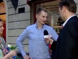 [video] Bartosz Kramek z fundacji Otwarty Dialog: Nie czytałem teczki Wałęsy, wierzę w film Wajdy
