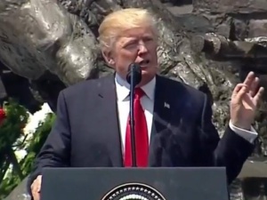 Trump wojowniczo na Twitterze: Siły USA są przygotowane, gdyby Korea Północna chciała postąpić niemądrze