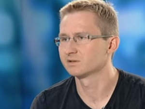 Sierakowski w TVN24 bagatelizuje terroryzm? "Grypa pochłonęła więcej ofiar"