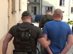 CBŚP rozbiło zorganizowaną grupę przestępczą wyłudzającą VAT 