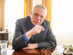 Inspektor niepapierowy - Roman Giedrojć, przyjaciel "Solidarności", zmarł nagle w wieku 67 lat