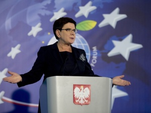 "Czym jest polityka?" Premier Szydło: "Polityka to czynienie dobra dla innych"