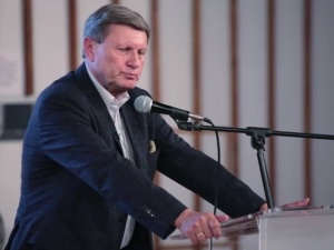 Balcerowicz: "Beata Szydło ma wkład w osłabianie wolności i destrukcję państwa". Internauci odpowiadają
