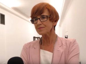 Bezrobocie w sierpniu najniższe od ćwierć wieku. E. Rafalska: Płace rosną, sytuacja jest komfortowa
