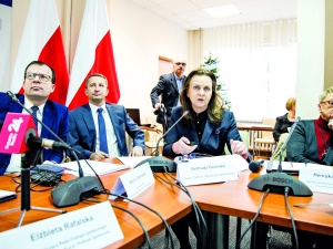 Grudniowe posiedzenie RDS: Polacy idą na emeryturę