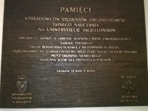 Pamięć o tajnych studiach w Krakowie