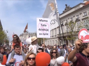 [video] Marsz Świętości Życia. Kard. Nycz:Różni nas od innych marszów to, że przychodzimy, by się cieszyć