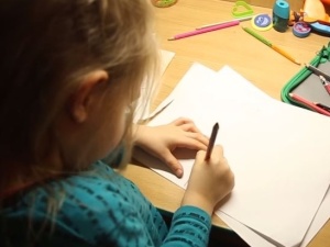 Polskie dzieci zabrane przez Jugendamt budzą się z krzykiem w nocy. Co na to minister?