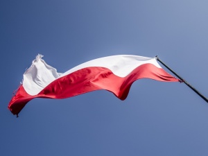 "Brzydka strona polskiego boomu ekonomicznego". Szkalujący tekst polskiego dziennikarza dla Bloomberga