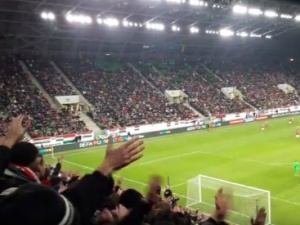 Niesamowite zachowanie węgierskich kibiców na stadionie w Budapeszcie. Skandowali:  „Polska, Polska!”