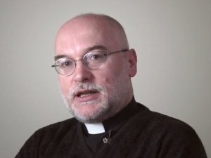 O. Kowalczyk SJ: PISF nie dał nic na "Smoleńsk", ale dał 3,5 mln na "Kler"...