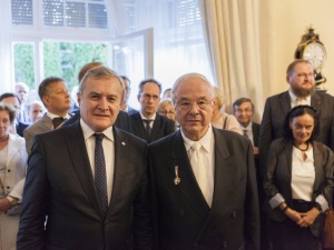 Markus Blechner odznaczony za pomoc w odzyskaniu przez Polskę Archiwum Eissa dokumetującego pomoc Żydom