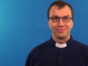 [video] Znany jezuita: Moim zdaniem prawo (z UE) idzie w tym kierunku, żeby dziecko zostawić samo
