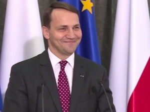 Nowe taśmy. Sikorski o kontrolerce NIK: "Zamiast ją dowartościować, przepier... jak trzeba"