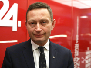 Zaskakujące. Paweł Rabiej chwali rząd...