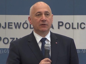 Internauta zwrócił się do min. Brudzińskiego ws. hejtu po śmierci J. Szczypińskiej. Minister ostro