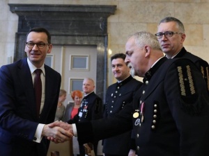 Premier na obchodach 37. rocznicy pacyfikacji w kopalni "Wujek"