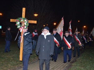 Łowicz. Relacja z obchodów 37 rocznicy stanu wojennego