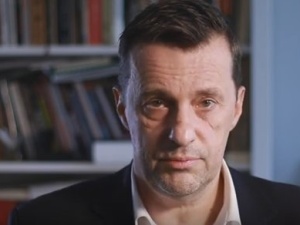 [Video] W. Gadowski: Ten rok był rokiem dobrych chęci i złych kapitulacji rządu PiS