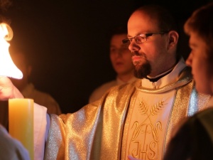 Paweł Kowalski SJ: Te Święta ukazują, że dla Boga żadne warunki nie są przeszkodą by być blisko człowieka