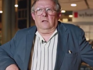 "Dajemy tlen w pisowskim smogu". Tak Michnik prosi o finansowe wsparcie "niezależnego dziennikarstwa"